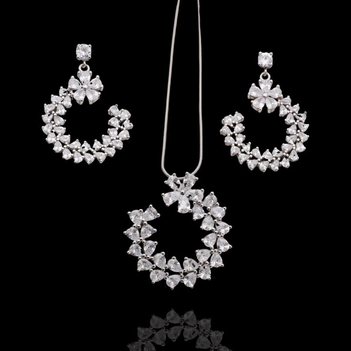 Shining Curve design pendant with matching earrings Silver Jewellery set