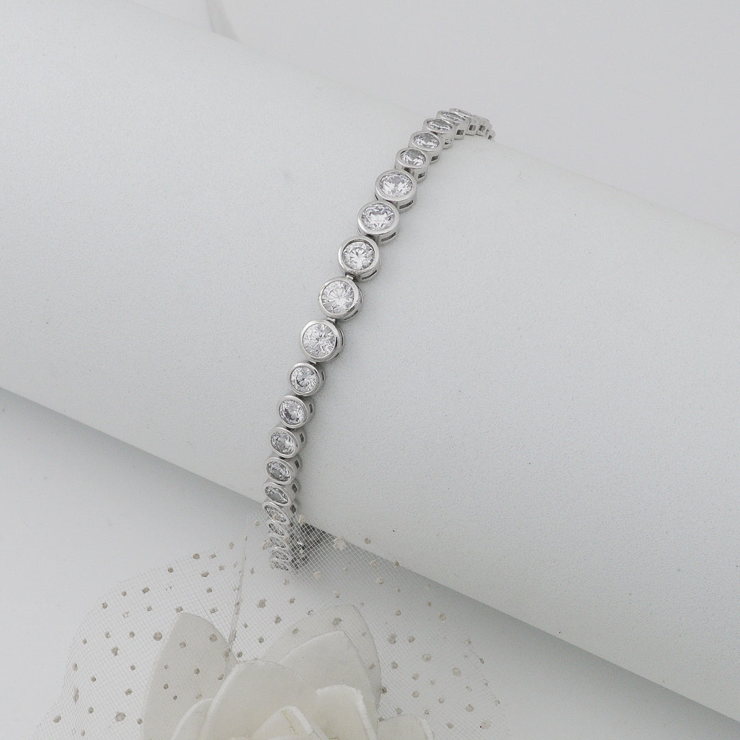 Solitaire series Ladies Silver bracelet