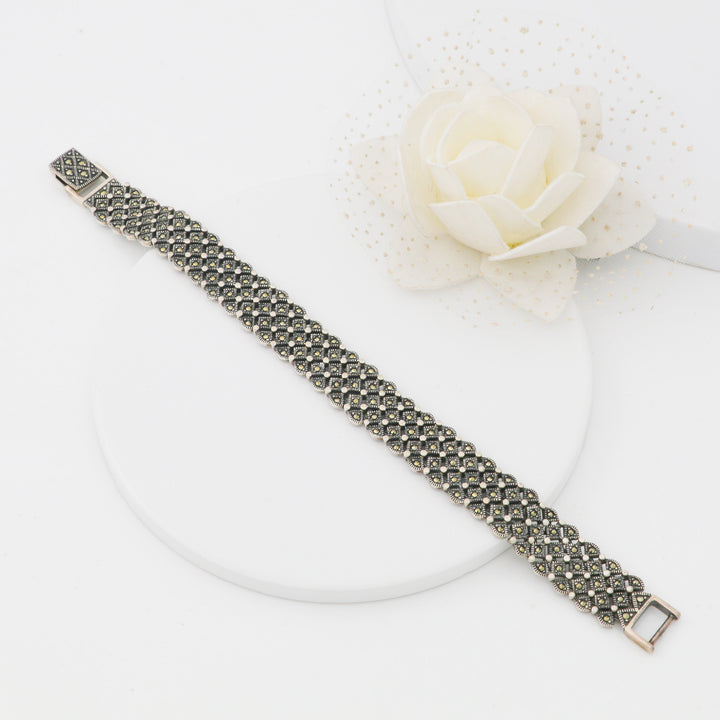 Marcasite sparking beauty Unisex Silver bracelet
