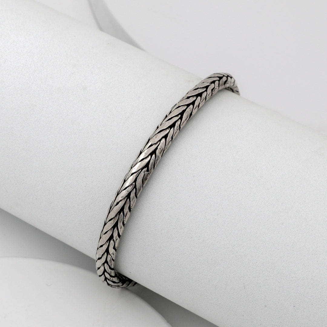 Men's Silver Bracelet: Fish fin designs