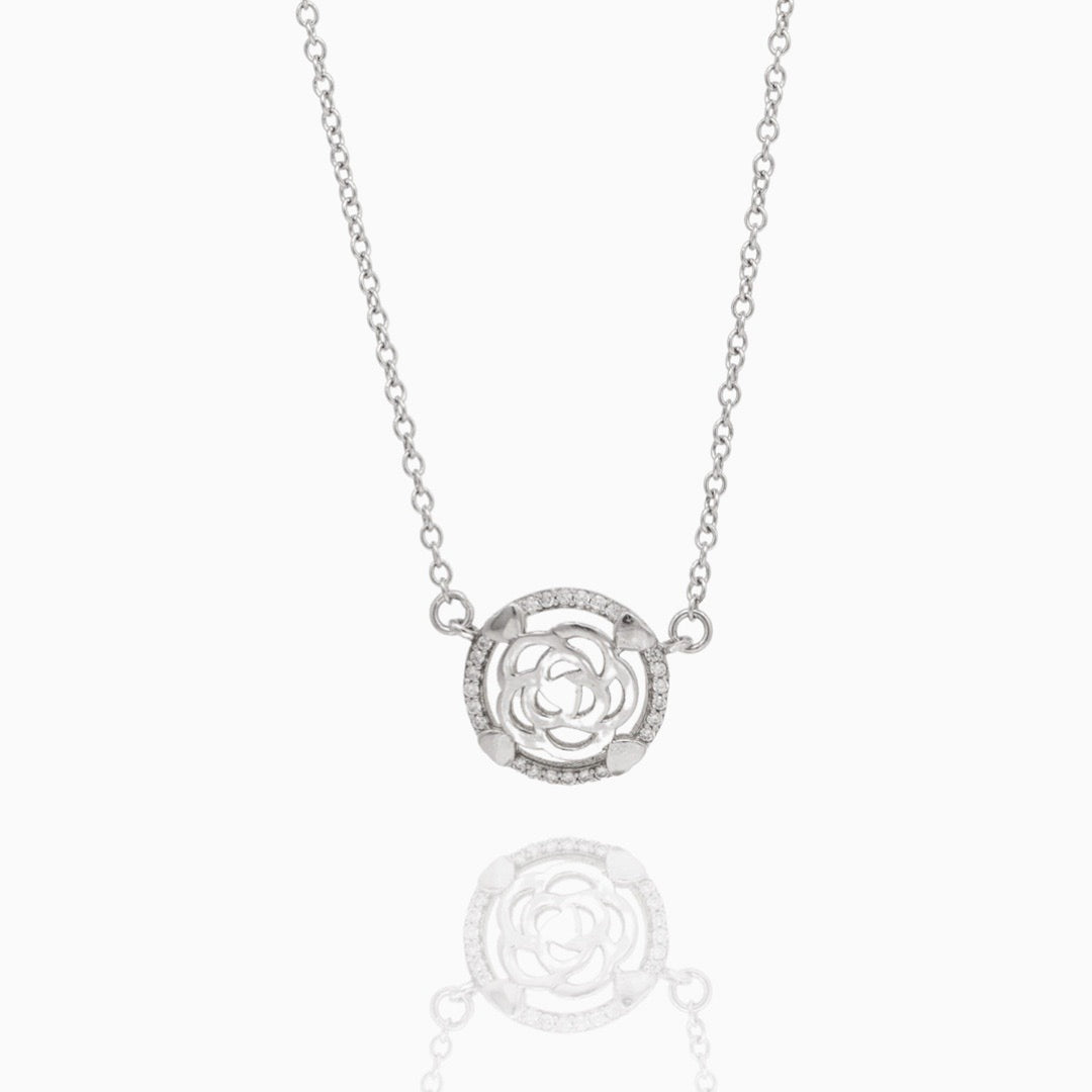 Flower etched inside Circular stones Pendant with chain Necklace