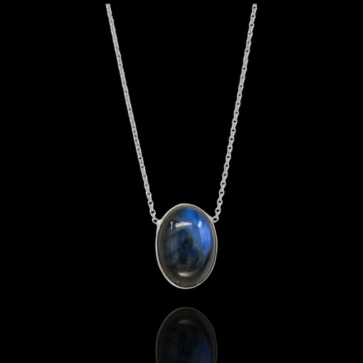 Dark blue oval shaped pendant chain Necklace