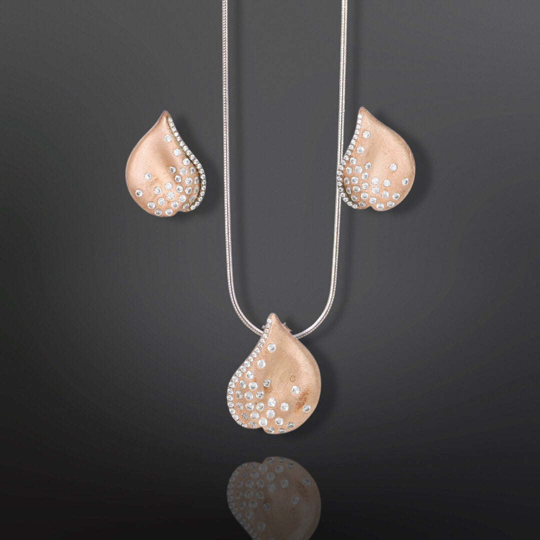 Water drops on big petal pendant with matching earrings Silver Jewellery set