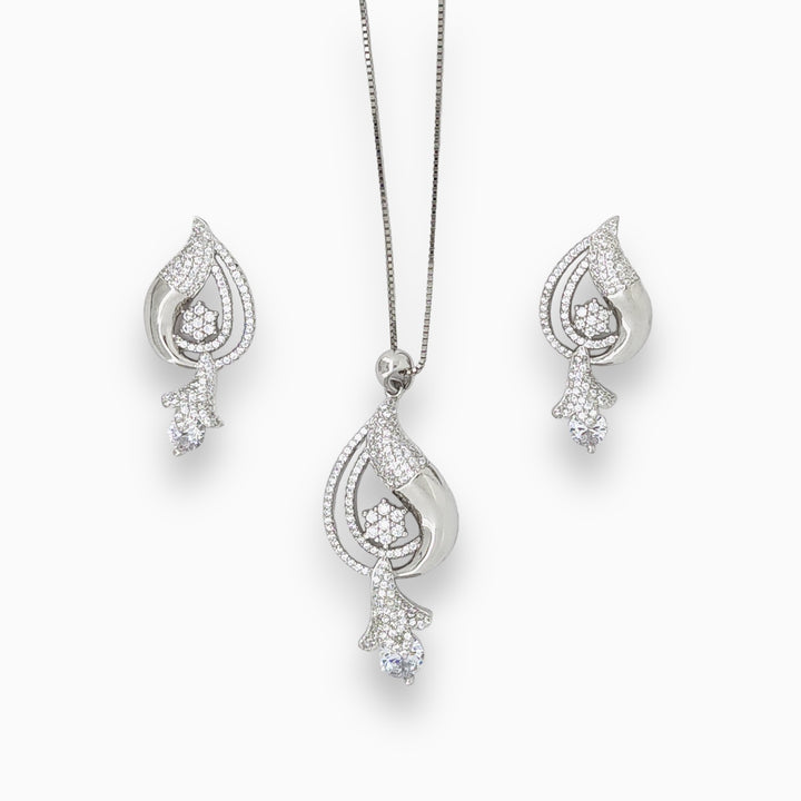 Designer Pendant with earring set made with 925 silver studded with Cz stone