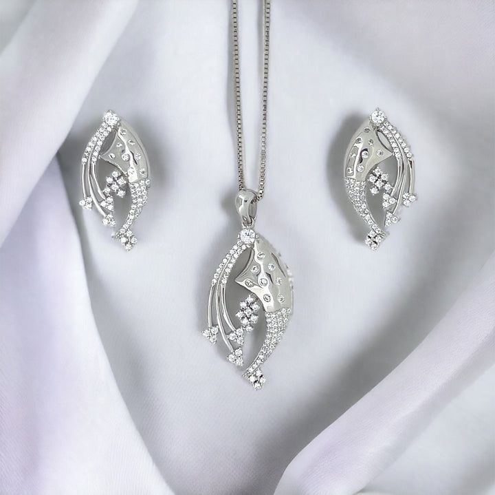 Designer silver Pendant and earring set