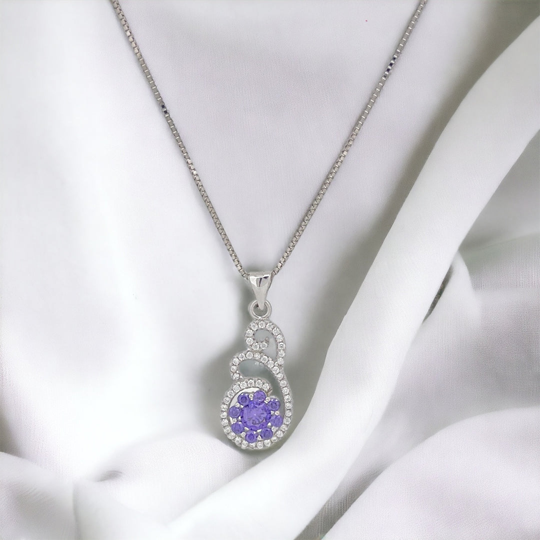 925 silver pendant with chain - Elegance Redefined – Our silver pendant with purple stone brings timeless charm to your look.